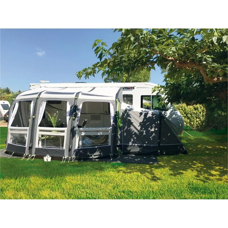 equipe-ton-camping-car-1870747